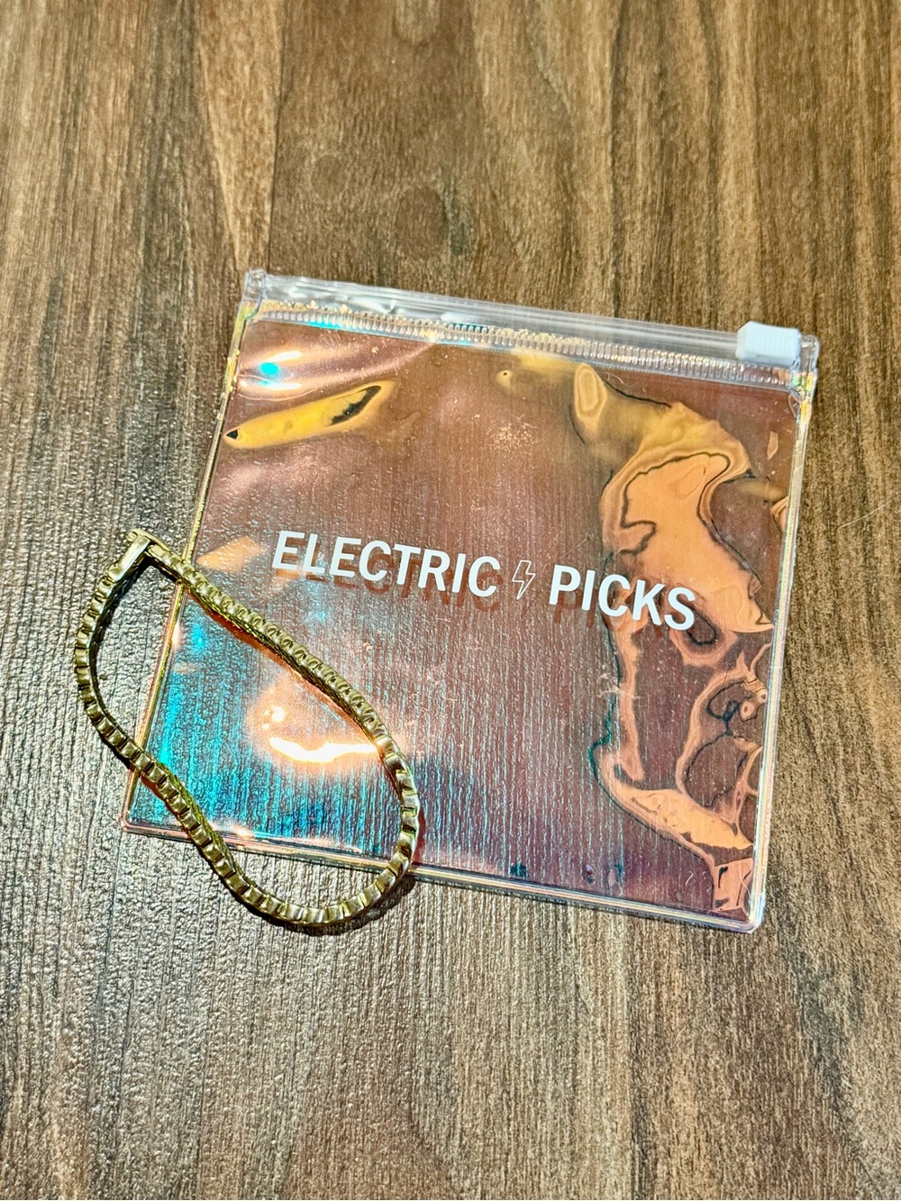 Electric Picks Gold Twisted Link Women’s Bracelet